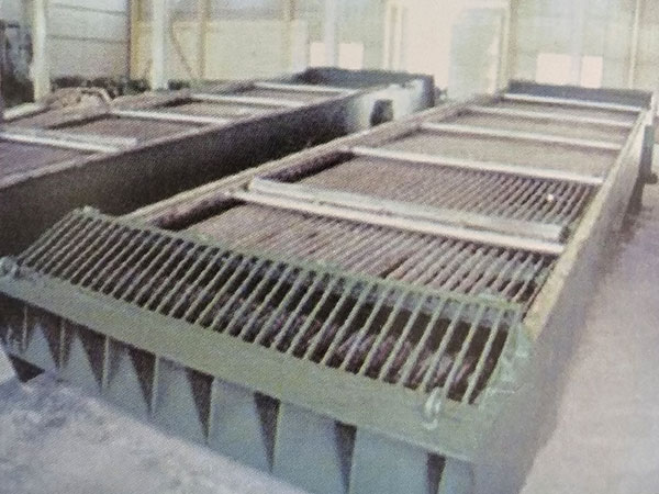 鏈板回轉式格柵除污機2.jpg